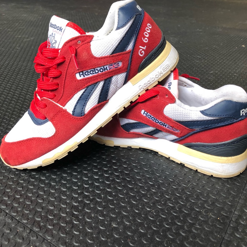 Classic Reebok Shoe- GL 6000